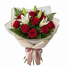 Букет цветов из:  Лилии и Розы в Алачково