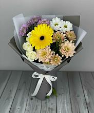 Букет цветов из:  Розы, Герберы и Хризантемы в Алачково