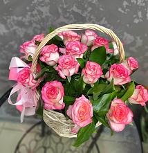Цветочная композиция из Розы в корзине в Алачково