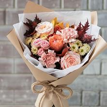 Букет цветов из:  Гвоздики, Хризантемы и Розы в Алачково