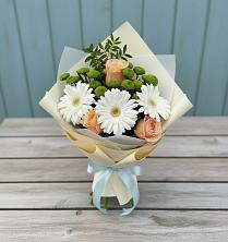 Букет цветов из:  Герберы, Розы и Хризантемы в Алачково