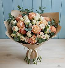 Букет цветов из:  Альстромерии и Розы в Алачково